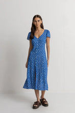 Load image into Gallery viewer, Rhythm - Elodie Floral Cap Sleeve Midi Dress
