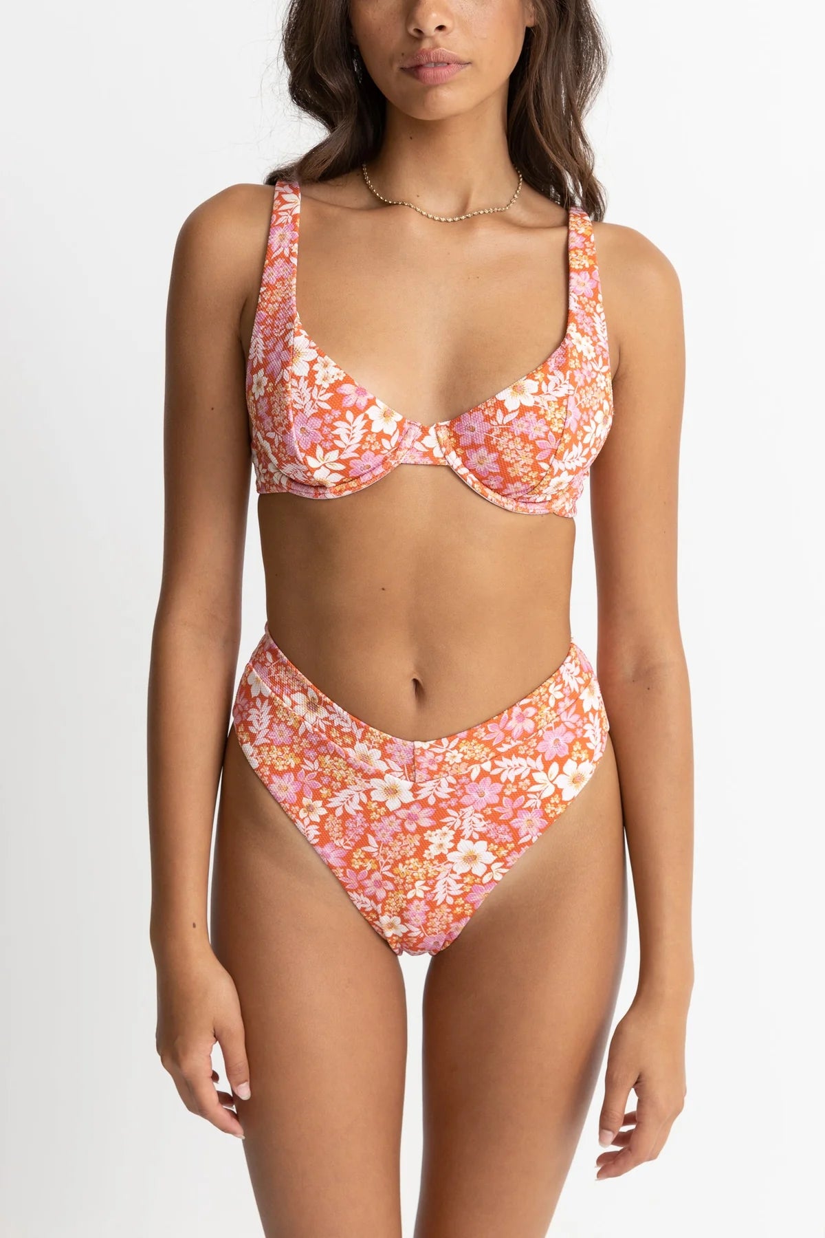 Rhythm - Luna Floral Underwire Top - Larx