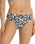 Sunseeker - Soho Mid Rise Pant - Larx