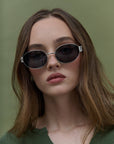 Round Silver Metal Oval Sunglasses in Black