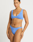 Bond-Eye - Cornflower Floral Scene Brief - Larx