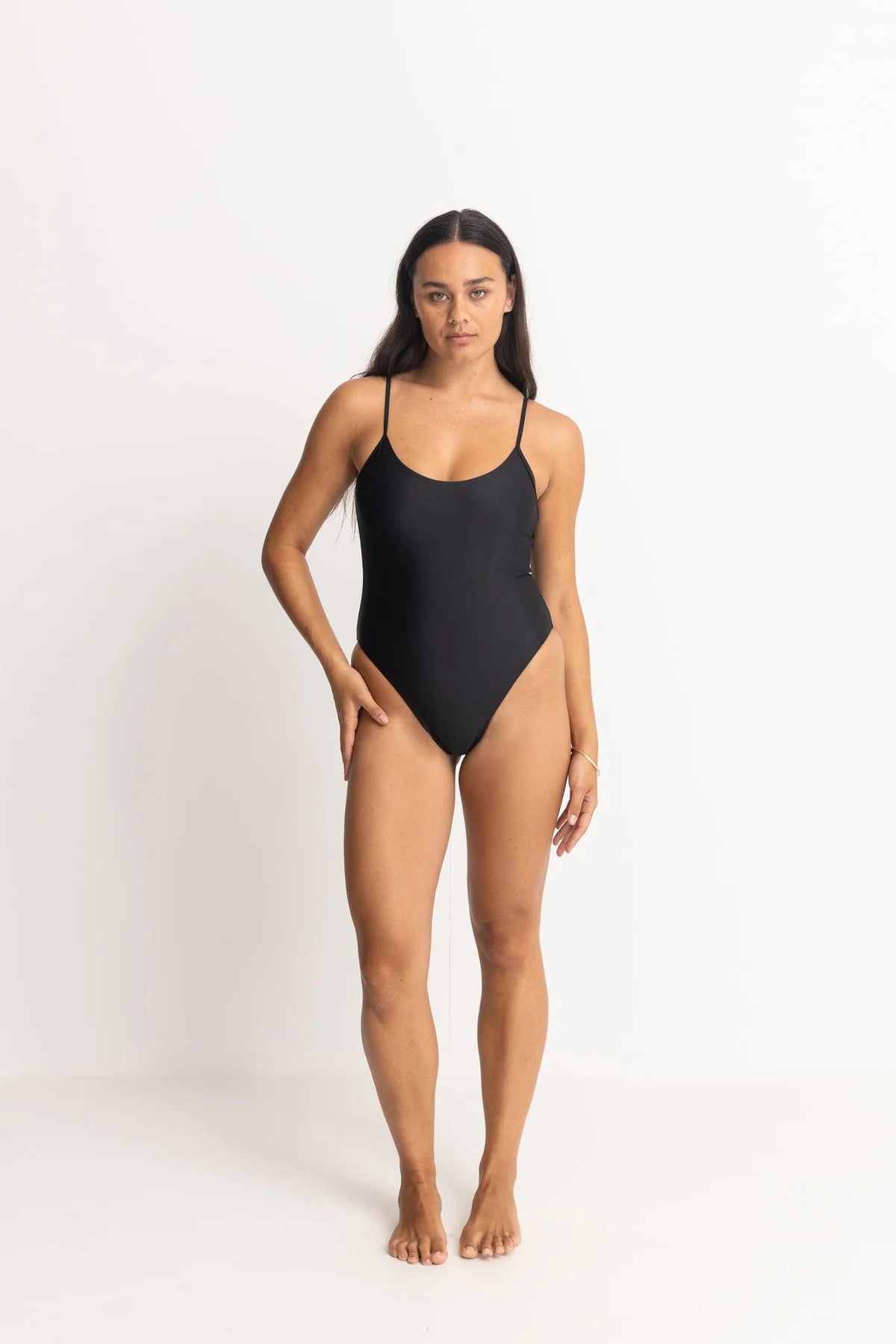 Rhythm - Classic Minimal One Piece - Larx