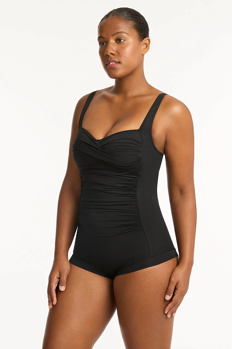 Sea Level - Essentials Twist Front Multifit Boyleg One Piece - Larx