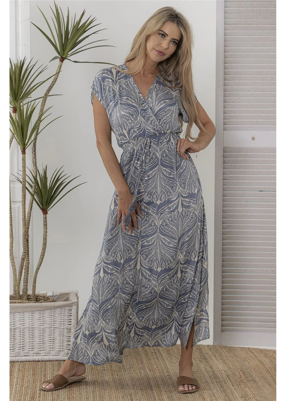 Cienna - Delta Maxi dress - Larx