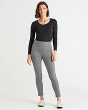 Load image into Gallery viewer, Betty Basics - Houndstooth Ponte Legging
