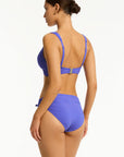 Sea Level - Essentials Cross Front Multifit Bra Top - Larx
