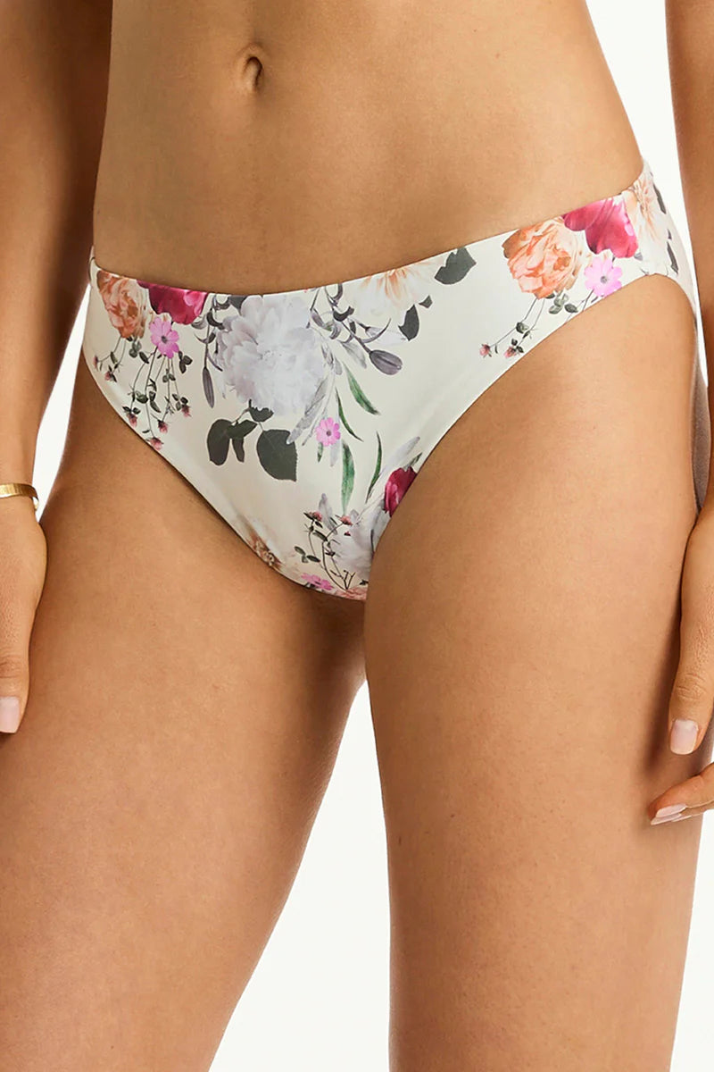 Sea Level - Belle Regular Cheeky Pant - Larx