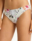 Sea Level - Belle Regular Cheeky Pant - Larx