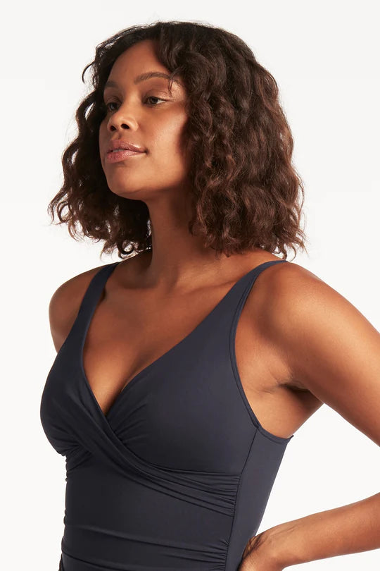Sea Level - Essentials Cross Front Multifit One Piece - Larx