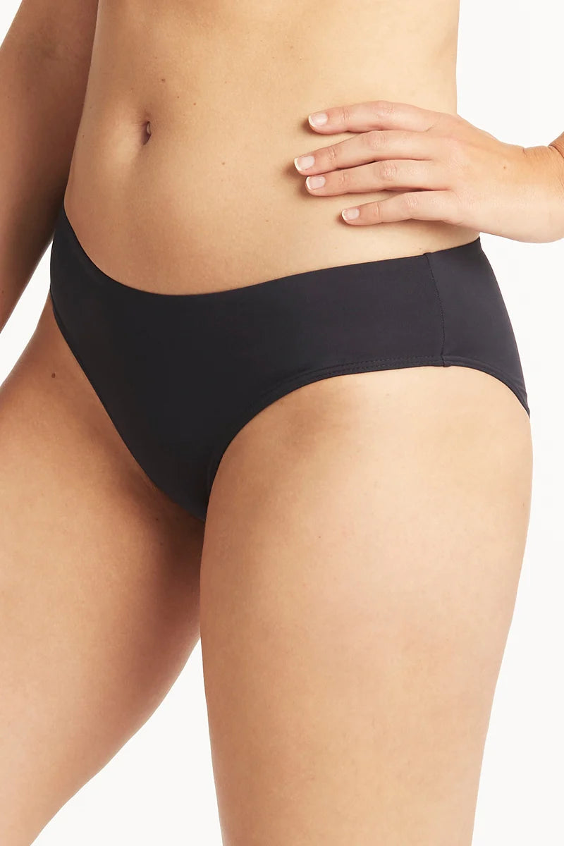 Sea Level - Essentials Regular Bikini Pant - Larx