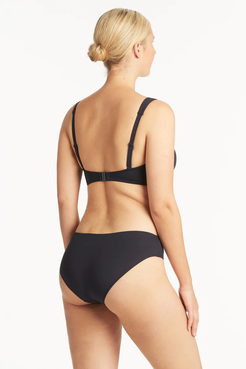 Sea Level - Essentials Regular Bikini Pant - Larx