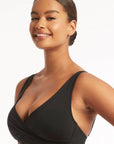 Sea Level - Essentials Cross Front Multifit Bra Top - Larx
