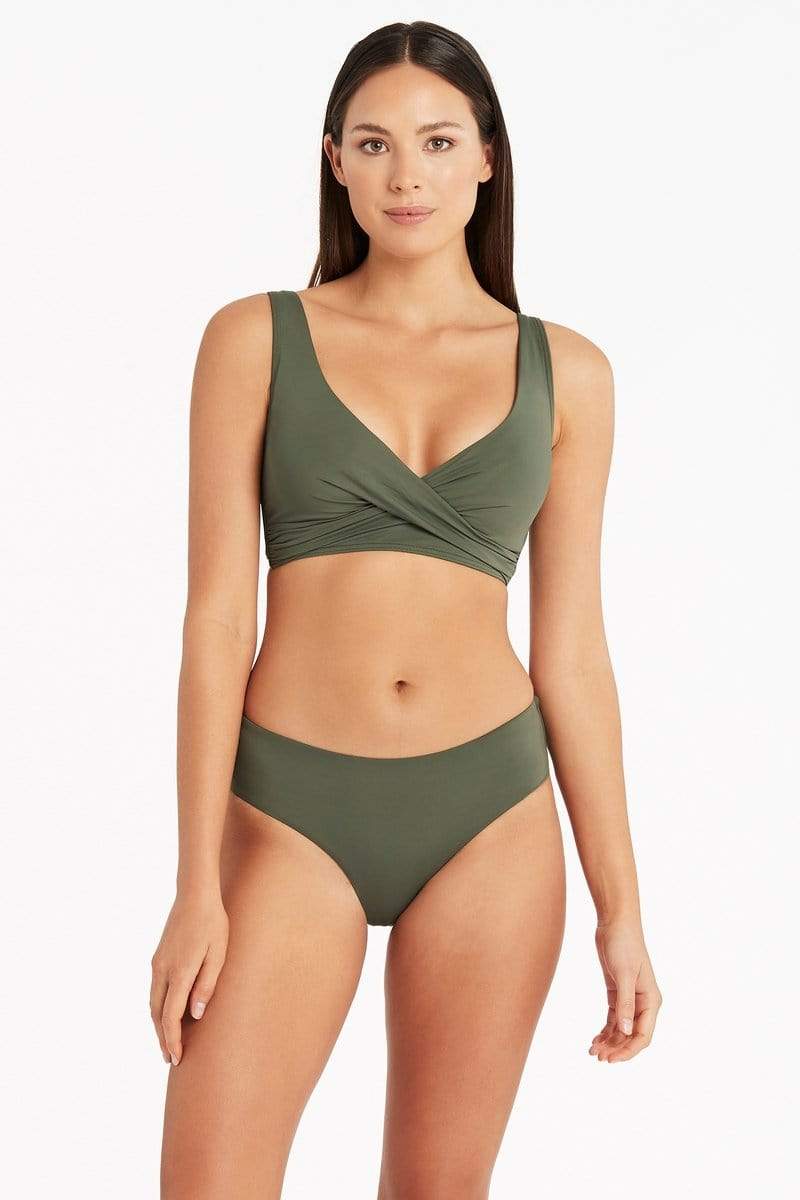 Sea Level - Essentials Cross Front Multifit Bra Top - Larx