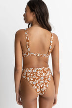 Load image into Gallery viewer, Rhythm - Highland Paisley Support Hidden Underwire Top
