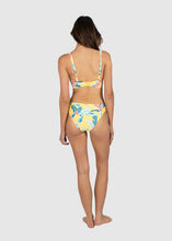 Load image into Gallery viewer, Baku - Jamaica Regular Bikini Pant
