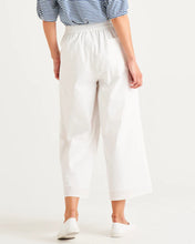 Load image into Gallery viewer, Betty Basics - Leni Pant
