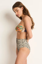 Load image into Gallery viewer, Monte &amp; Lou - Allegra Gathered Balconette Bra
