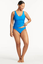 Load image into Gallery viewer, Sea Level - Honeycomb Tank Style D/DD Cup Singlet

