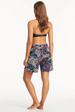 Load image into Gallery viewer, Sea Level - Bohemia 7&quot; Boardshort
