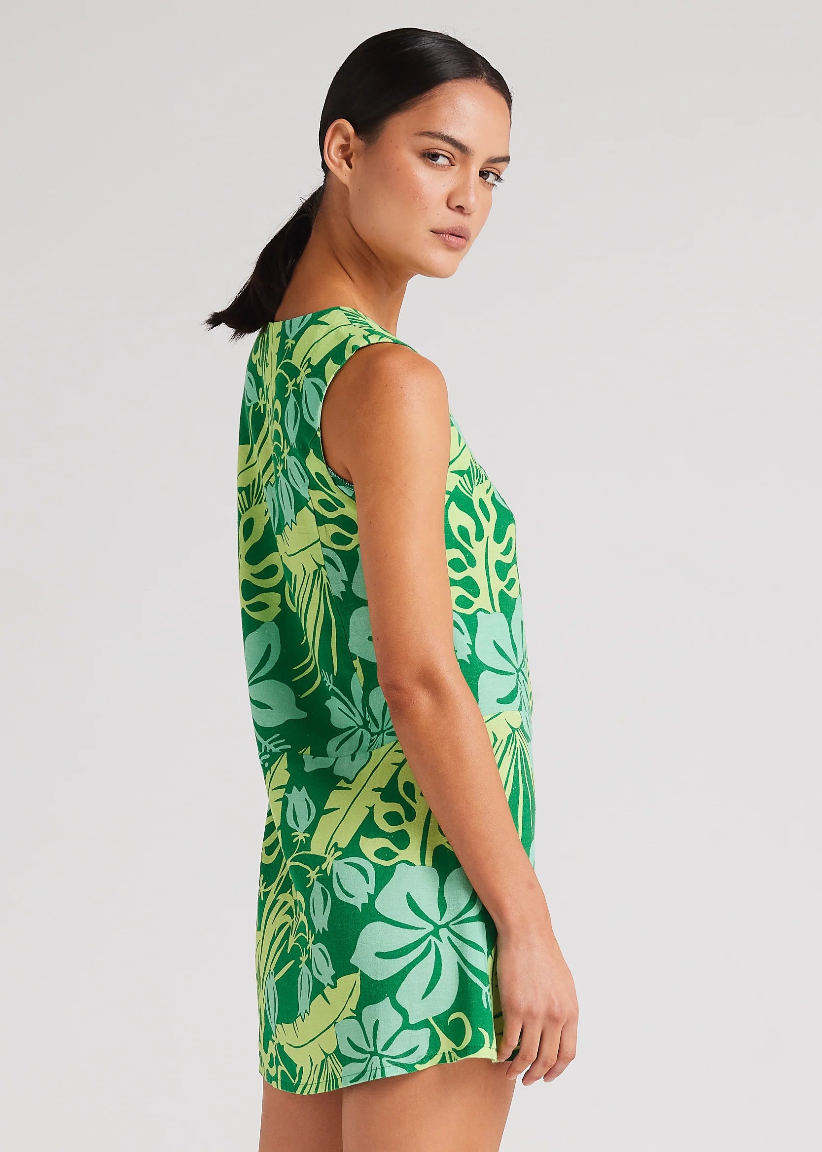 Poolside Paradiso - Tahiti V Button Up Dress - Leaf