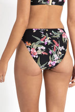 Load image into Gallery viewer, Sunseeker - Brazil Classic Pant
